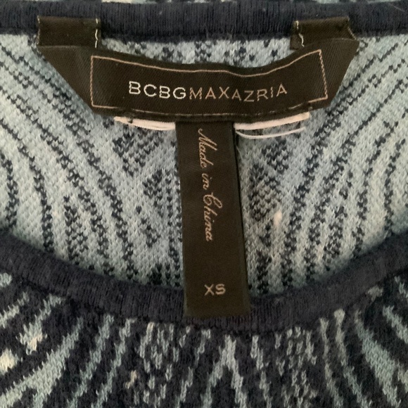 BCBGMAXAZRIA PEPLUM KNIT TOP XS - Picture 3 of 4